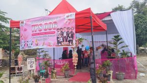 Dengan dominasi warna pink TPS 06 ikut menyemarakkan pemilu 2024